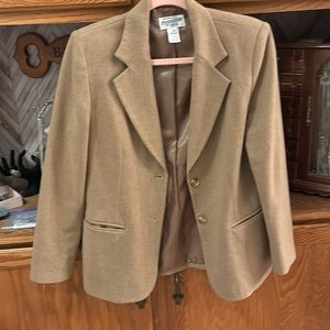 Pendleton Women’s 100% wool jacket